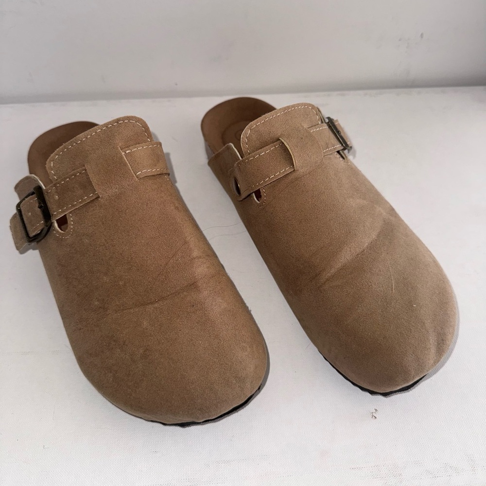 Slide on Clogs